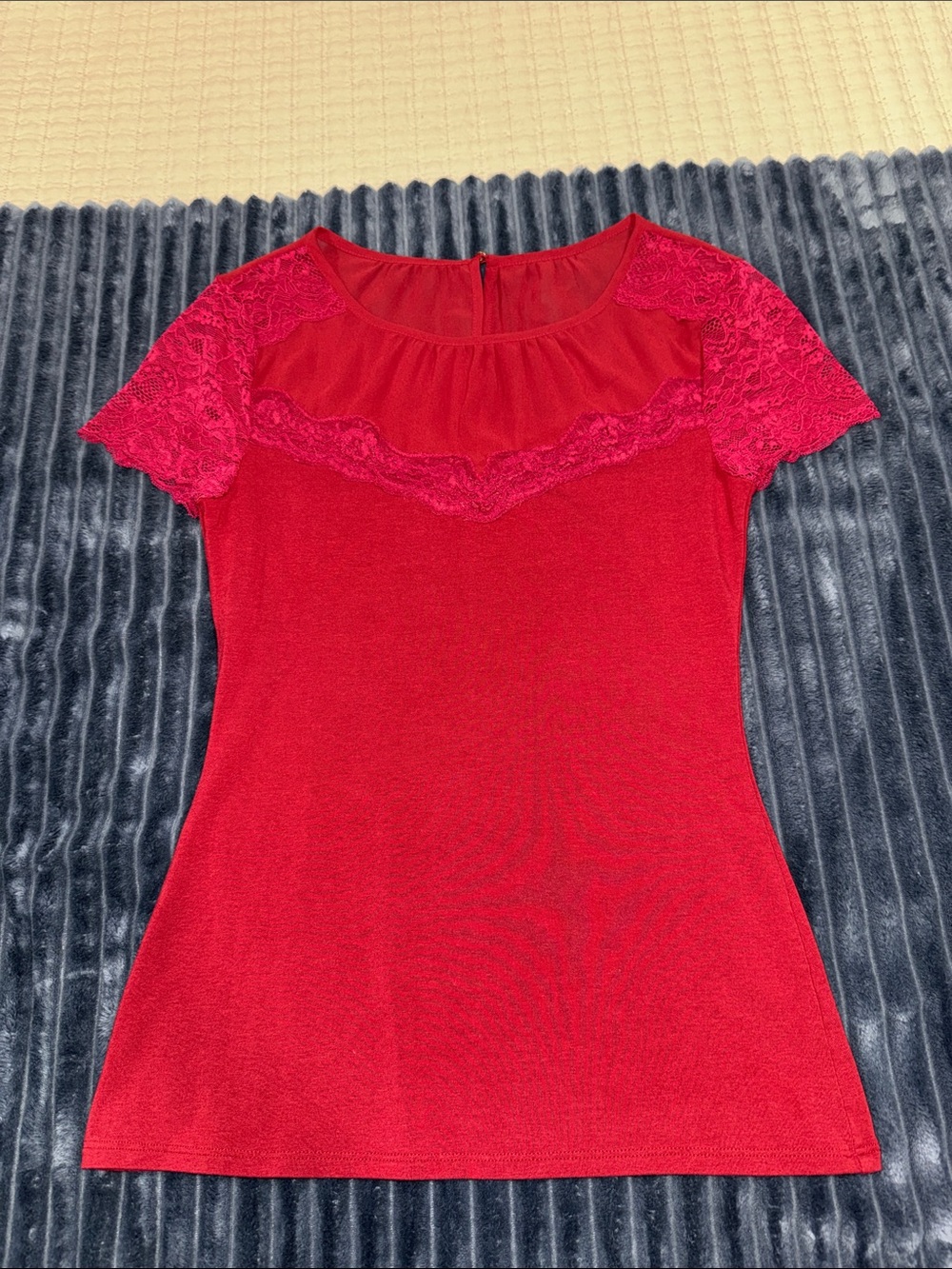 Express Red Lace & Mesh Short Sleeve Top